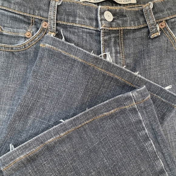 Gap Womens Low Rise Boot Cut Stretch Jeans w/Altered Hem - Size 6L / 33" Inseam - Picture 9 of 9